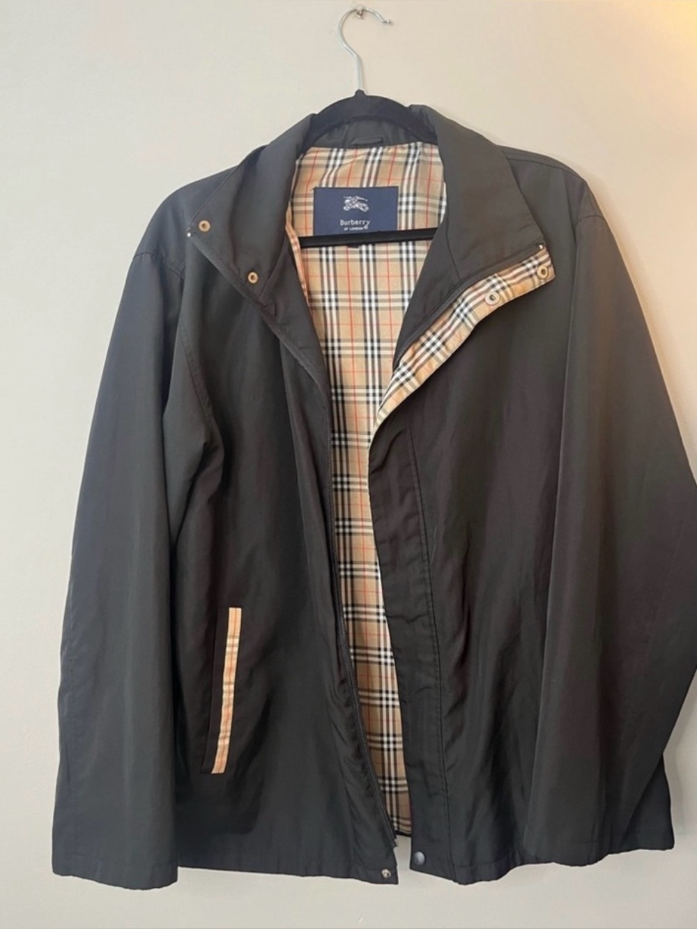 Burberry Unisex Windbreaker Jacket Large